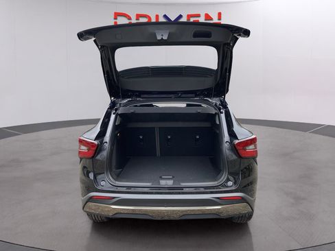 New 2026 Chevrolet Trax ACTIV w/ Driver Confidence Package image 14