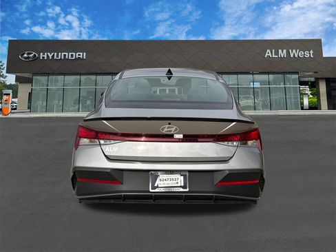 Certified 2025 Hyundai Elantra Sport image 6