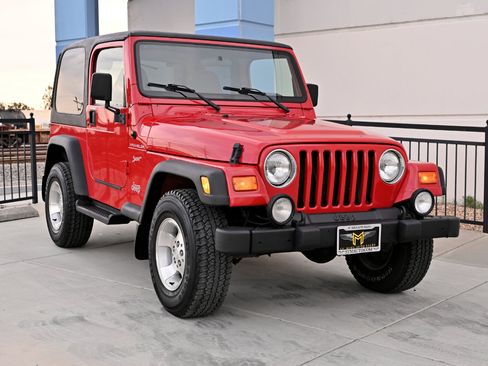 Used 2002 Jeep Wrangler Sport image 9