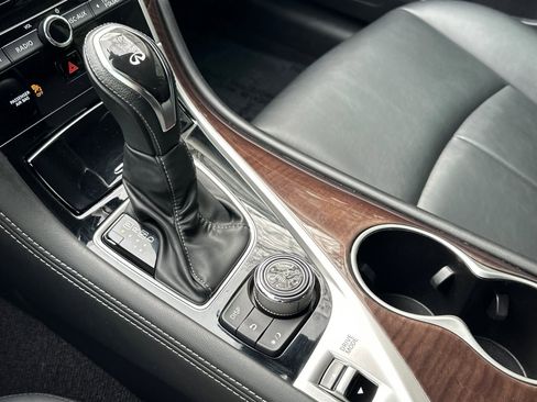 Used 2018 INFINITI Q50 Luxe w/ Cargo Package (L95) image 17