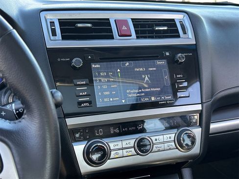 Used 2017 Subaru Legacy 3.6R Limited image 23