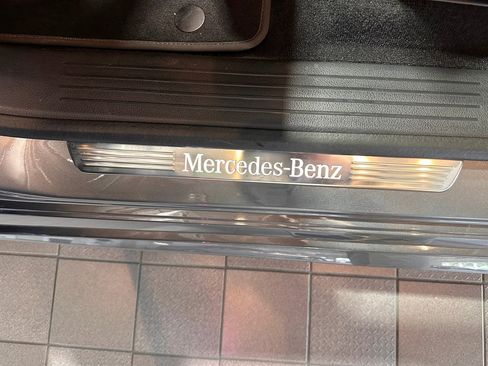 Certified 2025 Mercedes-Benz GLE 580 4MATIC image 14