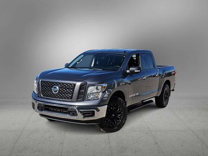 Used 2019 Nissan Titan SV w/ SV Convenience Package