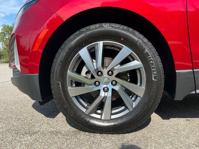 Used 2023 Chevrolet Equinox LT FWD image 13