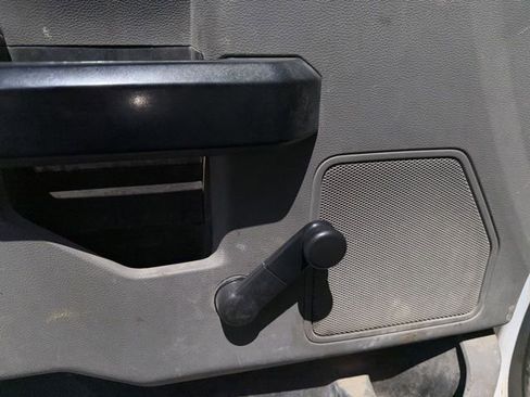 Used 2019 Ford F550 4x4 Regular Cab Super Duty image 32