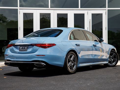 Used 2026 Mercedes-Benz S 580e 4MATIC Sedan image 16