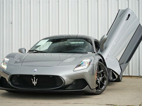 Used 2022 Maserati MC20 Coupe image 5