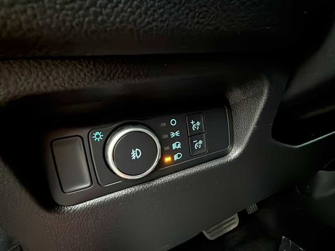 New 2025 Ford Ranger XLT w/ Equipment Group 301A High image 41