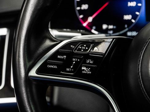 Used 2023 Mercedes-Benz S 500 4MATIC w/ AMG Line image 31