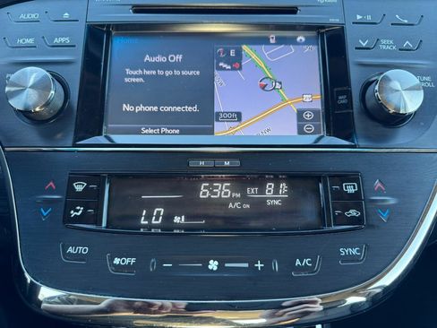 Used 2016 Toyota Avalon Touring image 23