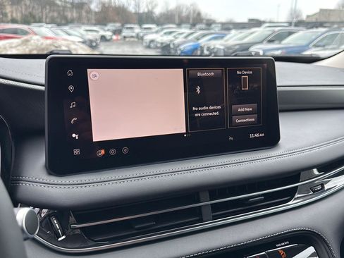 New 2026 INFINITI QX60 Luxe w/ Family Package image 9