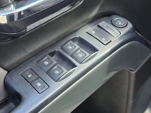 Used 2017 Chevrolet Silverado 1500 LT w/ All Star Edition image 23