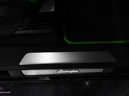 Used 2024 Lamborghini Urus S image 49