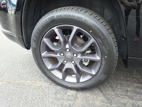 Used 2020 Jeep Grand Cherokee High Altitude image 11