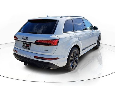 New 2026 Audi Q7 3.0T Premium Plus image 4