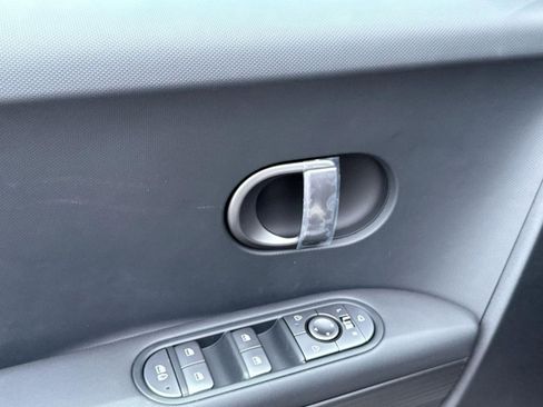 New 2025 Hyundai Ioniq 5 SEL image 15