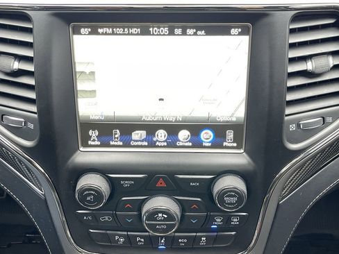 Used 2017 Jeep Grand Cherokee SRT image 14