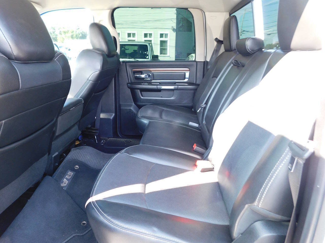 Used 2014 RAM 2500 Laramie AWD/4WD image 24