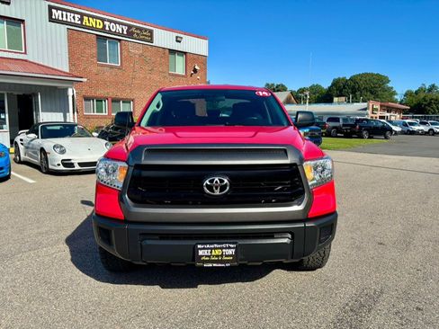 Used 2014 Toyota Tundra SR AWD/4WD image 2
