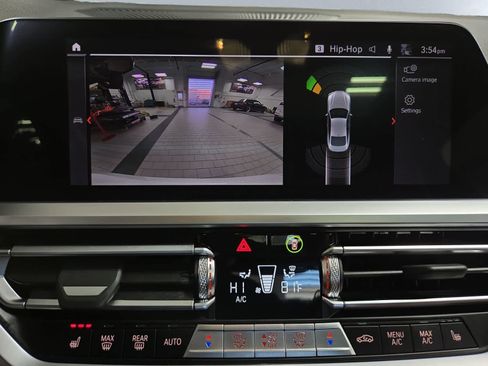 Used 2023 BMW 440i xDrive xDrive w/ Premium Package image 16