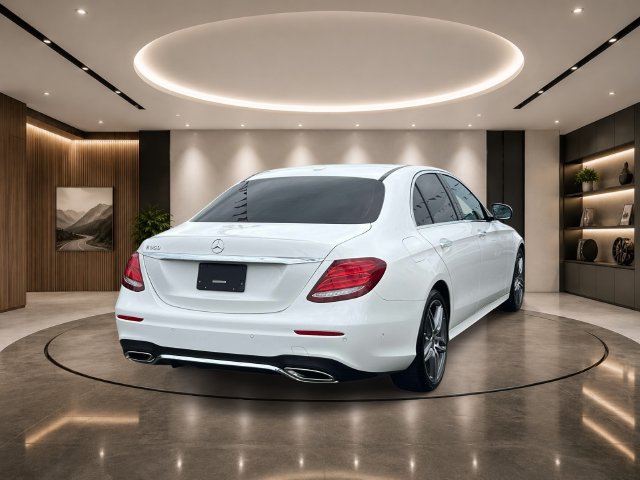 Used 2020 Mercedes-Benz E 350 Sedan image 7