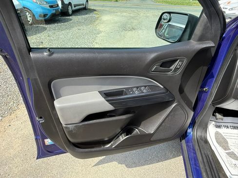 Used 2017 Chevrolet Colorado W/T image 50