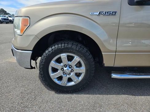 Used 2013 Ford F150 XLT w/ XLT Chrome Pkg image 26
