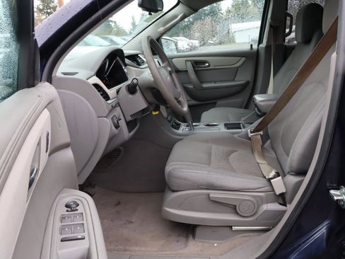 Used 2017 Chevrolet Traverse LS image 5