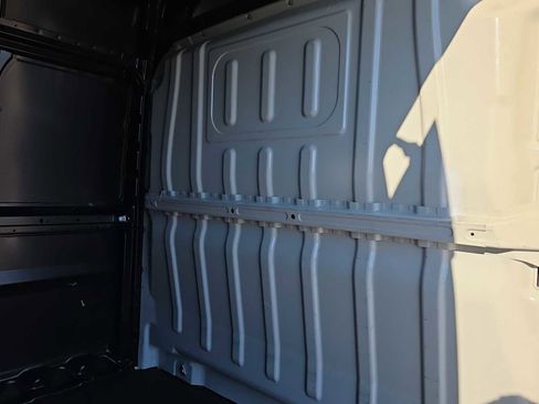 Used 2023 RAM ProMaster 3500 w/ Driver Convenience Group image 16