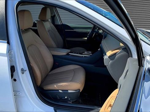 Used 2023 Hyundai Sonata Limited w/ Winter Weather Package FWD image 28