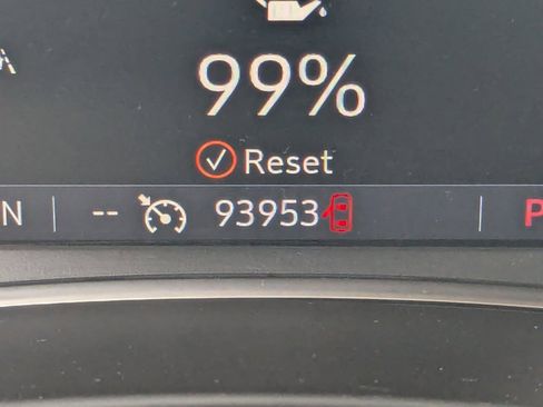 Used 2020 Chevrolet Equinox LT image 33