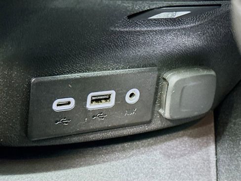 Used 2022 Chevrolet Malibu LT image 29