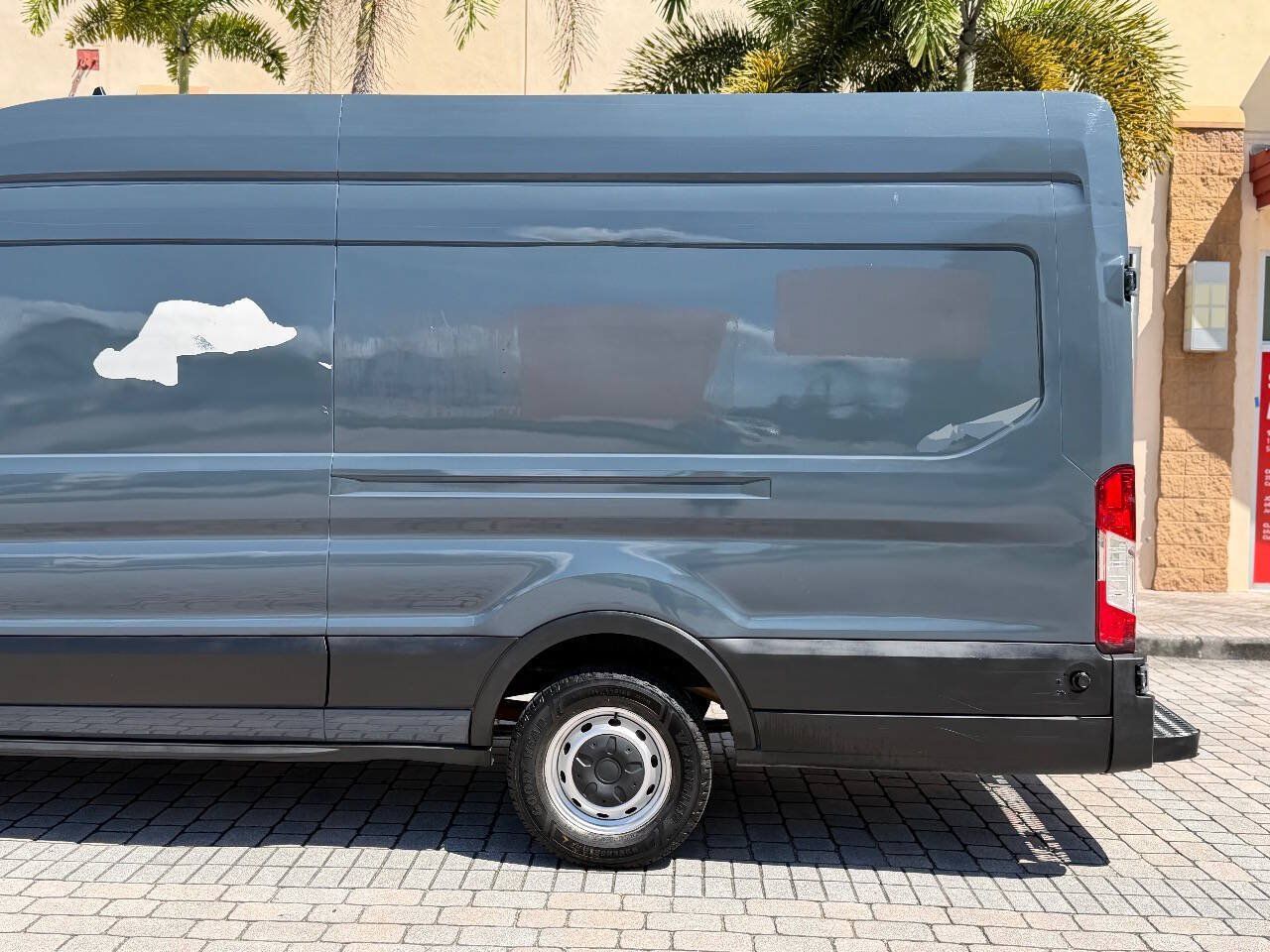 Used 2020 Ford Transit 250 148 High Roof Extended RWD image 6