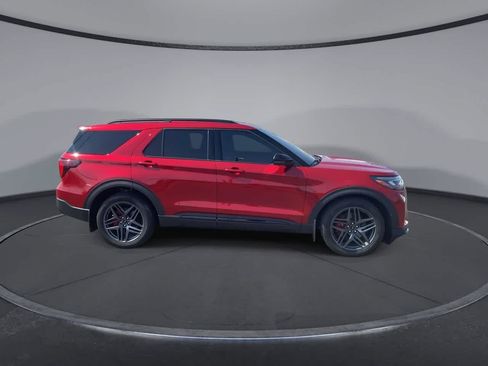 Used 2025 Ford Explorer ST w/ Sun And Sound Package AWD/4WD image 9