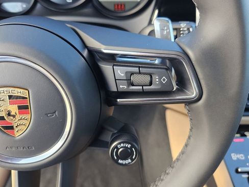 Used 2025 Porsche Macan S image 35