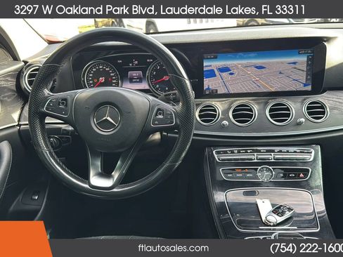 Used 2017 Mercedes-Benz E 300 4MATIC w/ Premium 1 Package image 31