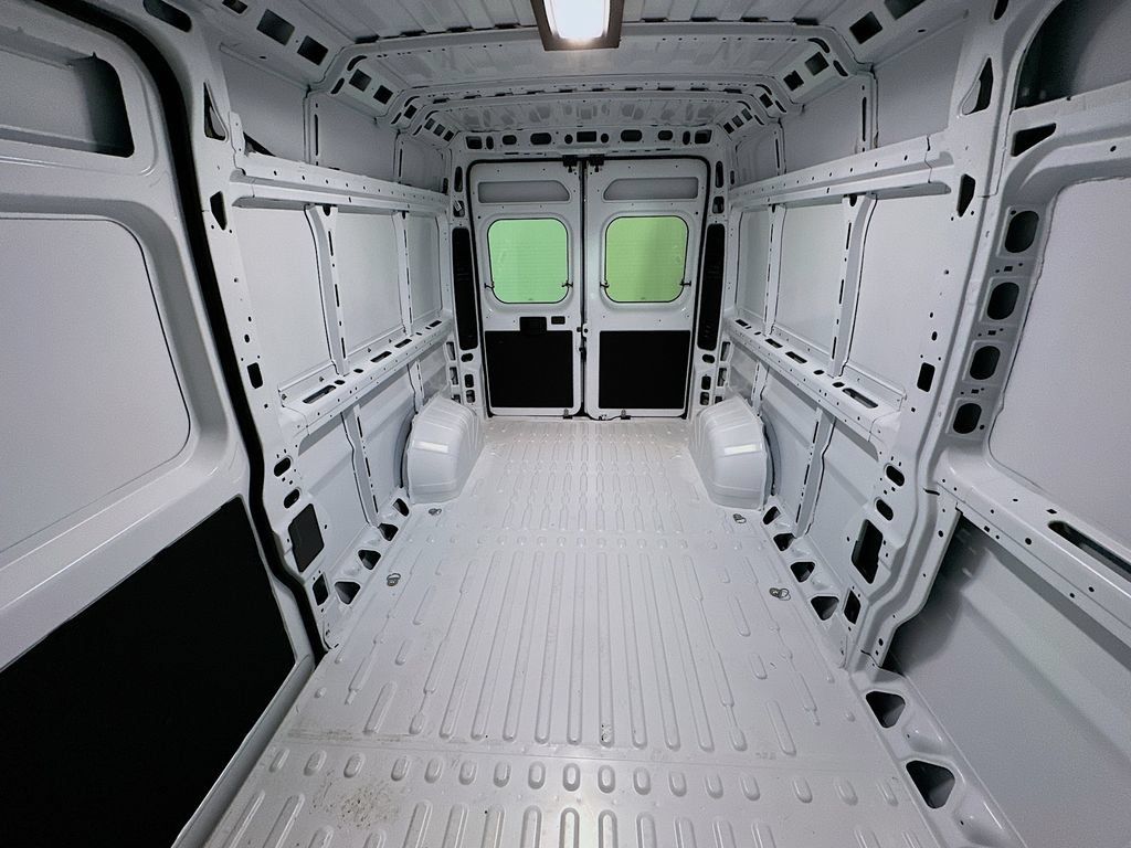 New 2026 RAM ProMaster 2500 w/ Convenience Group FWD image 10