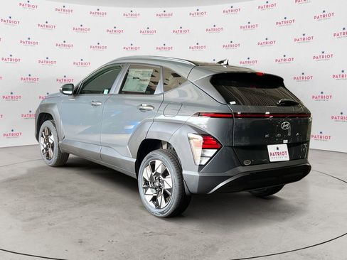 New 2025 Hyundai Kona SEL image 9