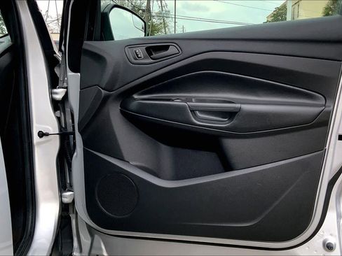 Used 2018 Ford Escape S image 22