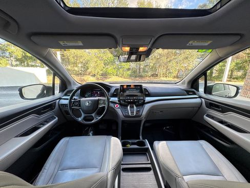 Used 2018 Honda Odyssey EX-L image 22