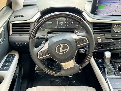 Used 2022 Lexus RX 450hL Luxury w/ Cold Area Package (CT) AWD/4WD image 24
