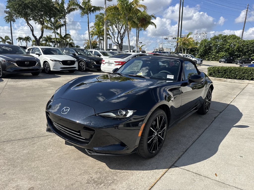 New 2026 MAZDA MX-5 Miata Grand Touring RWD image 9