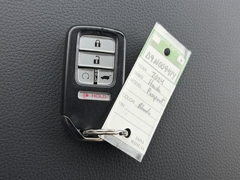 Certified 2024 Honda Passport EX-L image 38