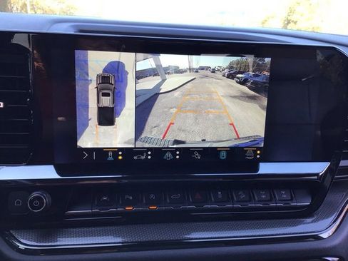 Used 2023 Chevrolet Silverado 1500 ZR2 w/ Technology Package image 16