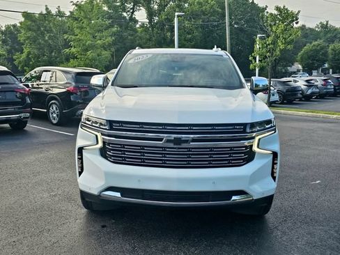 Used 2023 Chevrolet Tahoe Premier AWD/4WD image 2