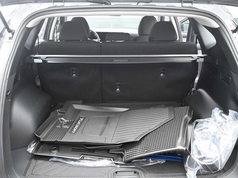 New 2026 Hyundai Tucson Blue SE image 13