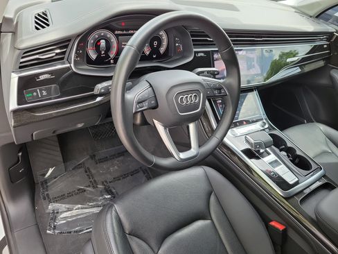 Used 2023 Audi Q7 3.0T Prestige w/ Prestige Package AWD/4WD image 17