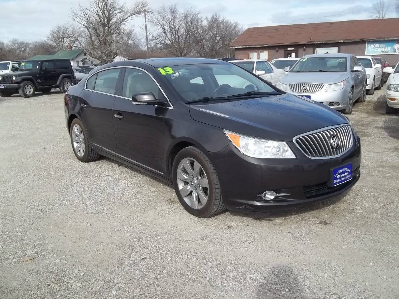 Used 2013 Buick LaCrosse Leather w/ Entertainment Package FWD image 2
