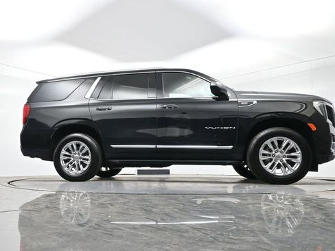 Used 2024 GMC Yukon SLT image 34