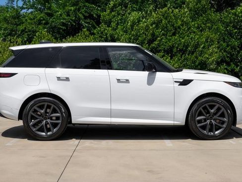 New 2026 Land Rover Range Rover Sport Dynamic SE AWD/4WD image 8